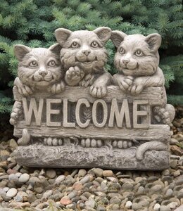 Kittens Welcome (Old Stone)