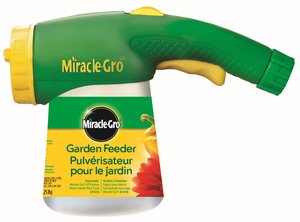 Miracle Gro Garden Feeder 24-8-16