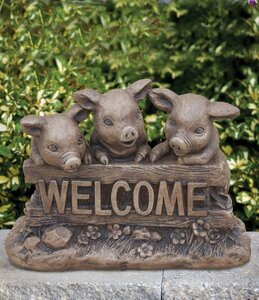 WELCOME PIGS